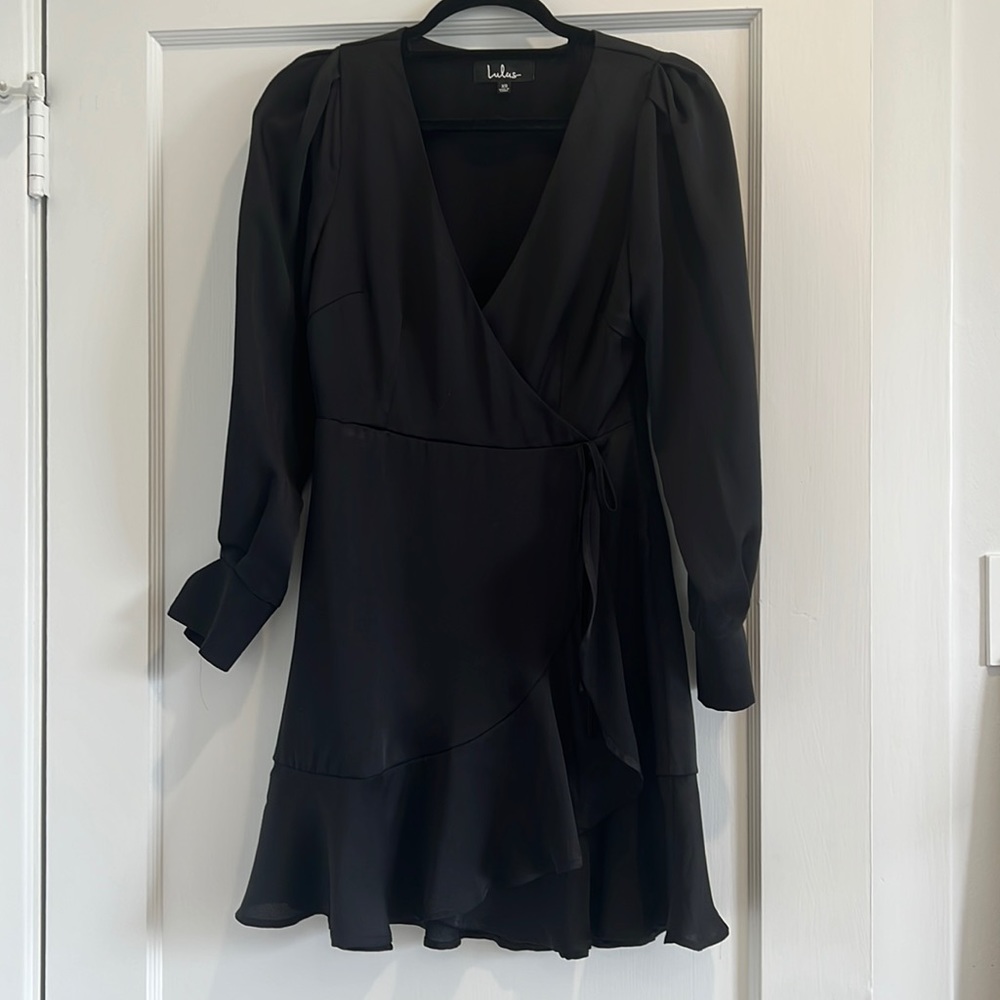 Lulu’s XS Black Bona Fide Babe Black Satin Faux-wrap dress